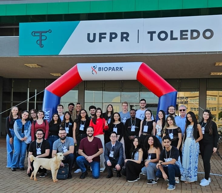 Estudantes e professores da UTFPR Dois Vizinhos participam do I WBB em Toledo.