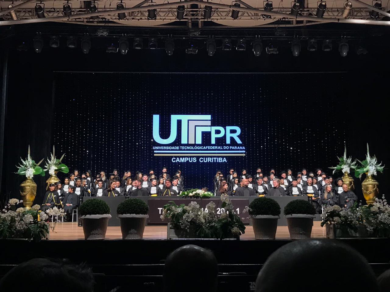Formatura dos cursos de Tecnologia da UTFPR Curitiba 2019-2 na Ópera de Arame