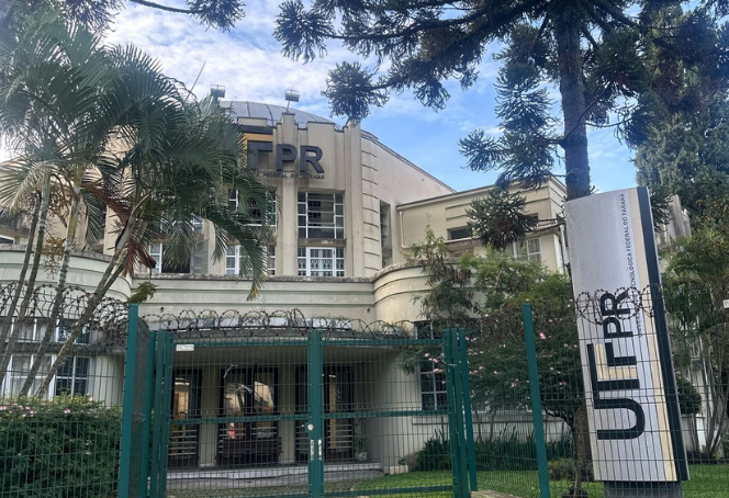 fachada UTFPR