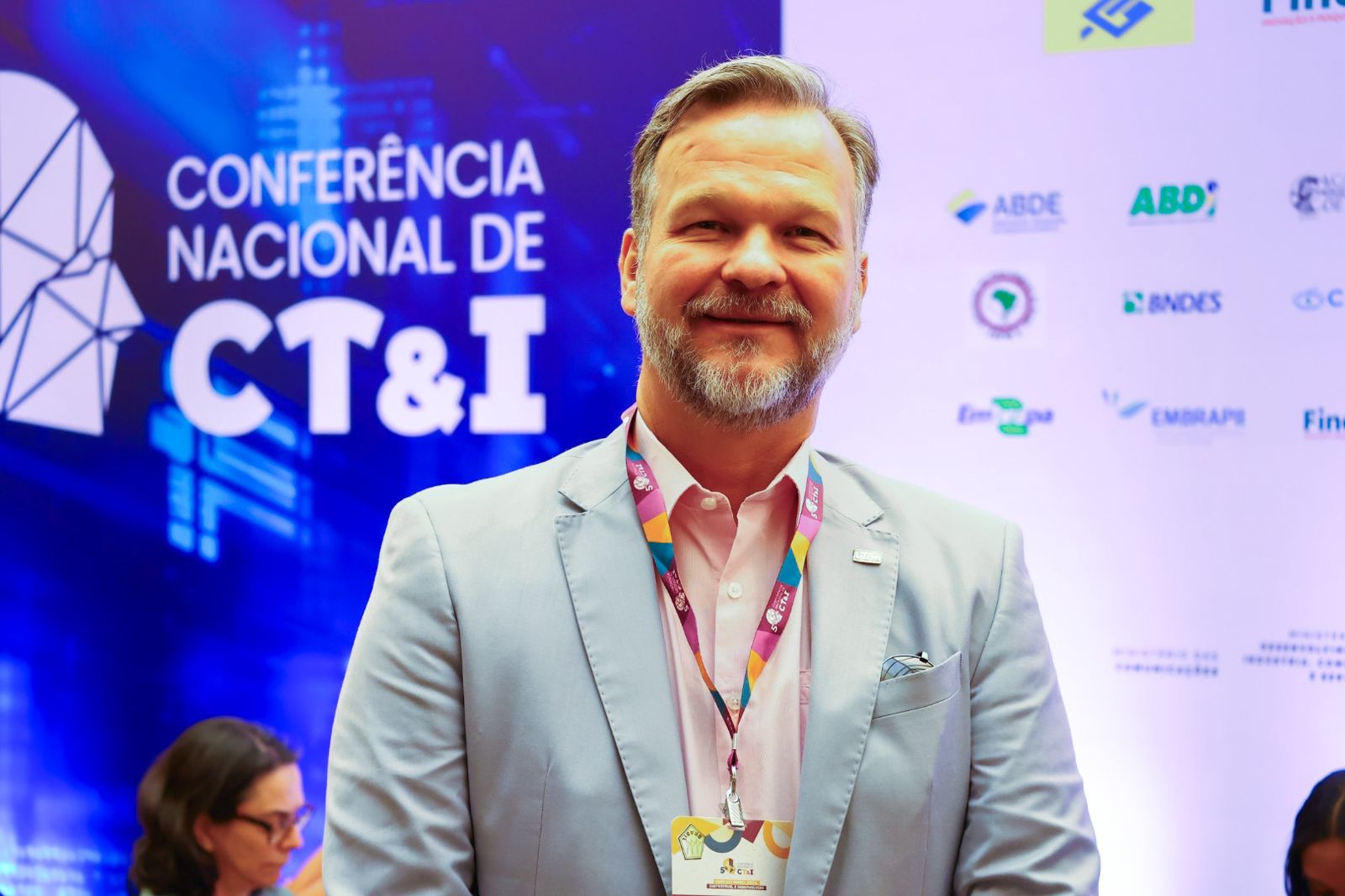 Reitor da UTFPR, Marcos Schiefler, e diretor-geral do campus Cornelio Procópio, Márcio Jacomietti